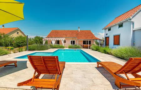 Maison 8 personnes à Pakovo Selo - Photo 8