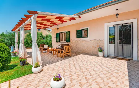 Maison 8 personnes à Pakovo Selo - Photo 17
