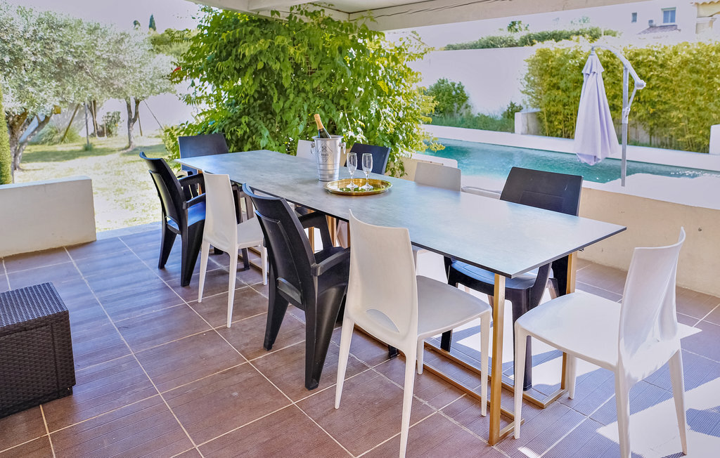 Maison contemporaine avec piscine privée à Rochefort - Photo 11