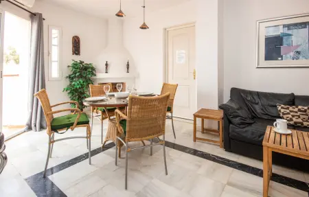 Appartement lumineux avec piscine partagée à Mijas Costa : photo 5