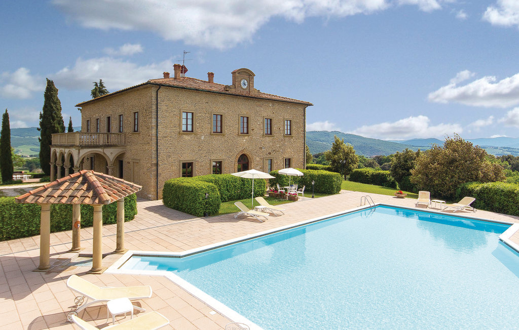 Corneto 1 à Pomarance : appartement piscine Toscane - Photo 1