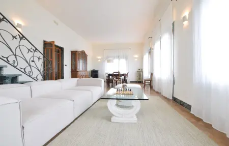 Maison 6 chambres avec piscine privée à Camaiore : photo 3