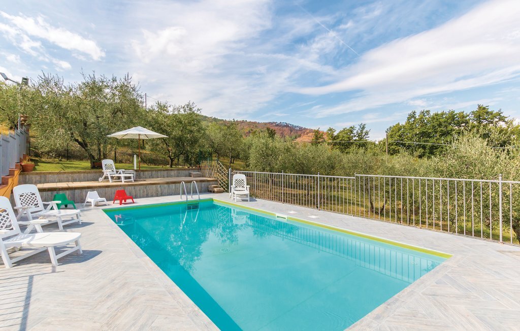 Appartement 145 m² sur 2 niveaux, piscine, 7 km Pistoia - Photo 5