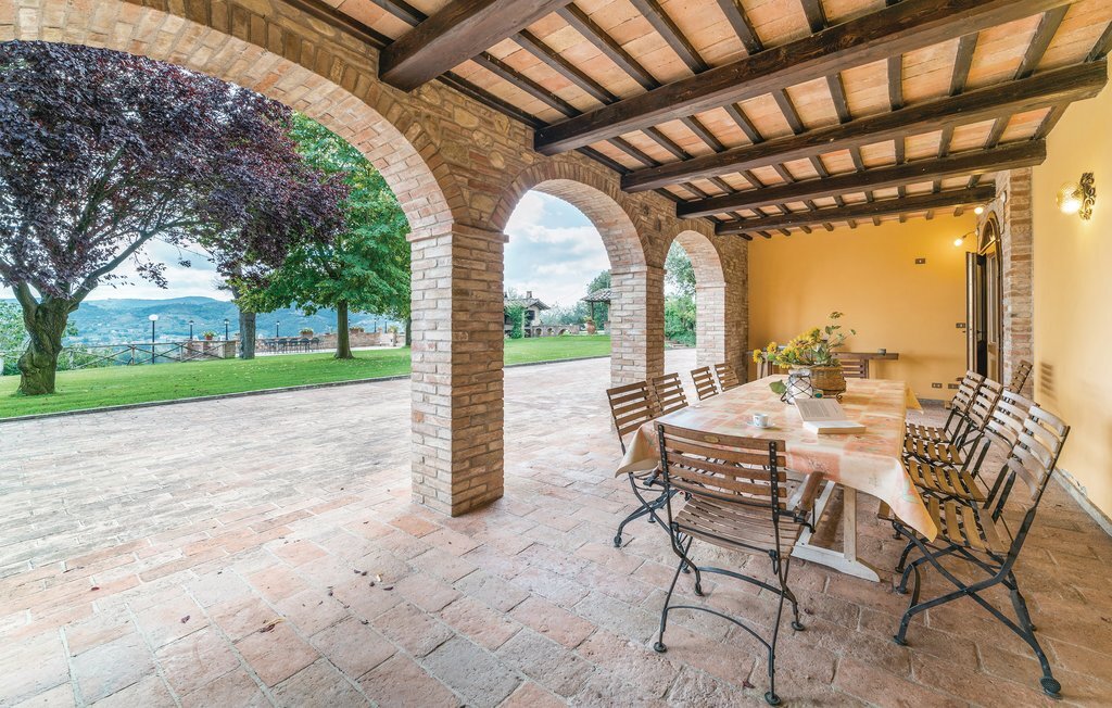 Ancienne ferme 10 pers. en Ombrie, piscine & jardin 1200 m² - Photo 5