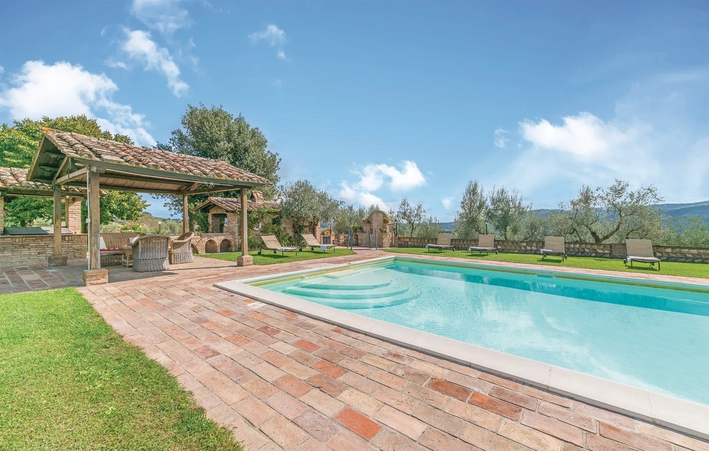 Ancienne ferme 10 pers. en Ombrie, piscine & jardin 1200 m² - Photo 9