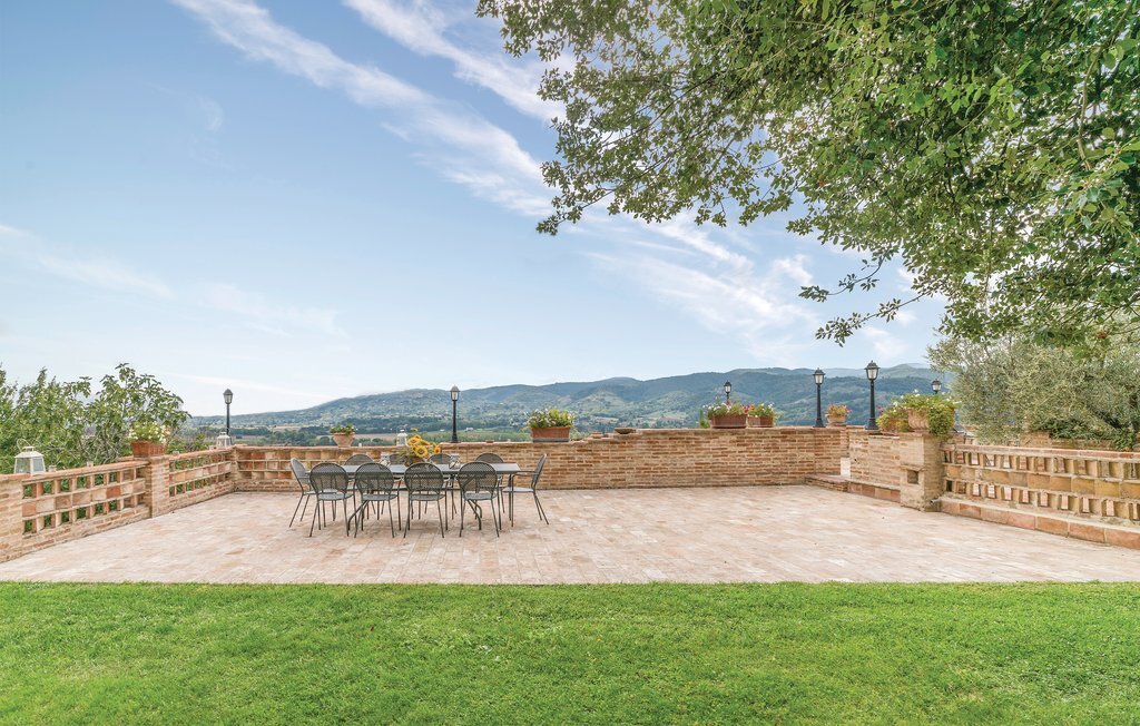 Ancienne ferme 10 pers. en Ombrie, piscine & jardin 1200 m² - Photo 12