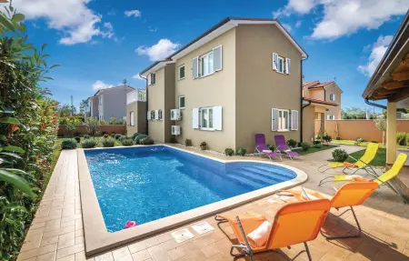 Location maison à Loborika