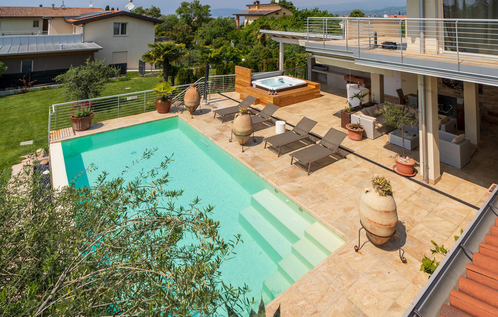 Maison avec piscine à 200 m du lac de Garde, Lazise - Photo 1