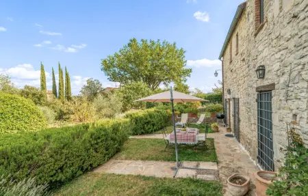 Casa di Sotto, appartement médiéval avec piscine près de Todi : photo 5