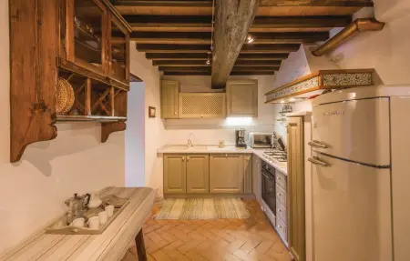 Casa di Sotto, appartement médiéval avec piscine près de Todi : photo 16