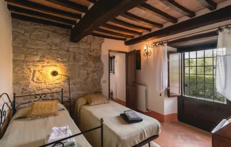 Casa di Sotto, appartement médiéval avec piscine près de Todi : photo 19