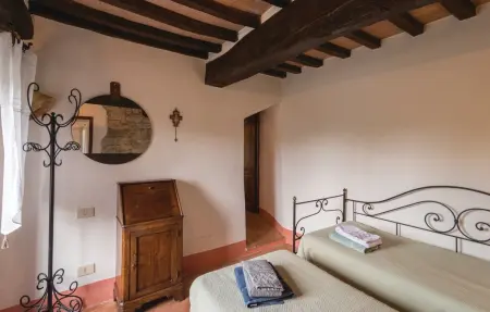Casa di Sotto, appartement médiéval avec piscine près de Todi : photo 20