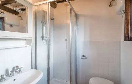 Casa di Sotto, appartement médiéval avec piscine près de Todi : photo 22