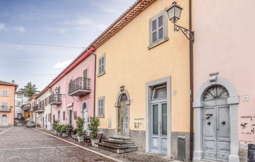 Appartement Longino à Baschi, cœur du vieux bourg - Photo 1