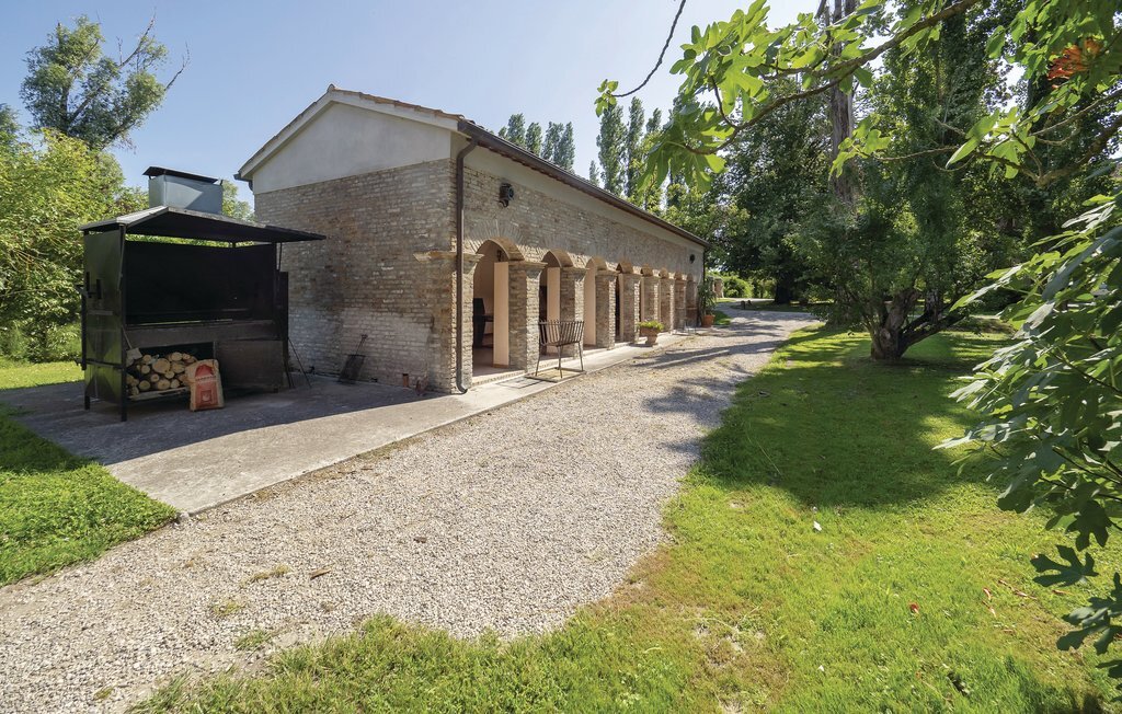 Maison mitoyenne avec piscine au cœur du Delta du Pô - Photo 12