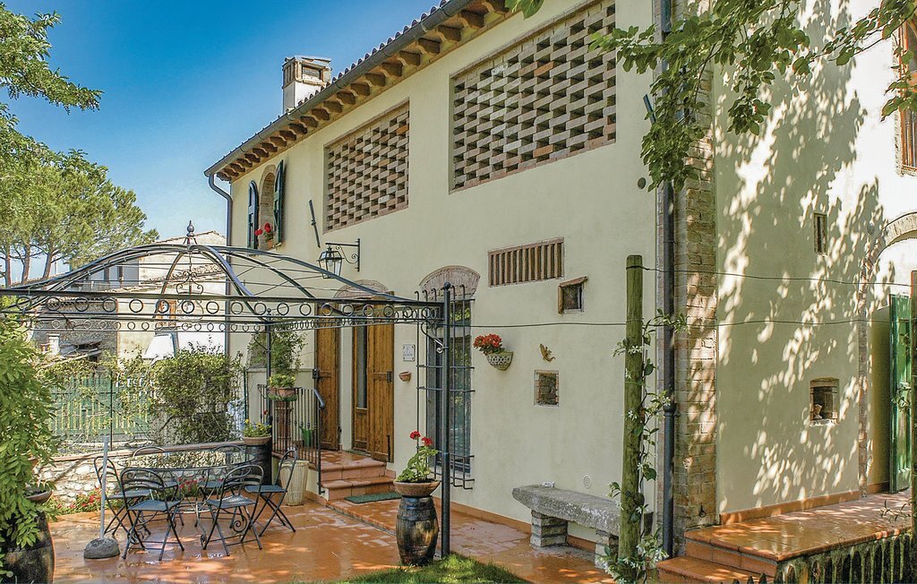 Calistemo, ancienne grange en Chianti avec piscine - Photo 4