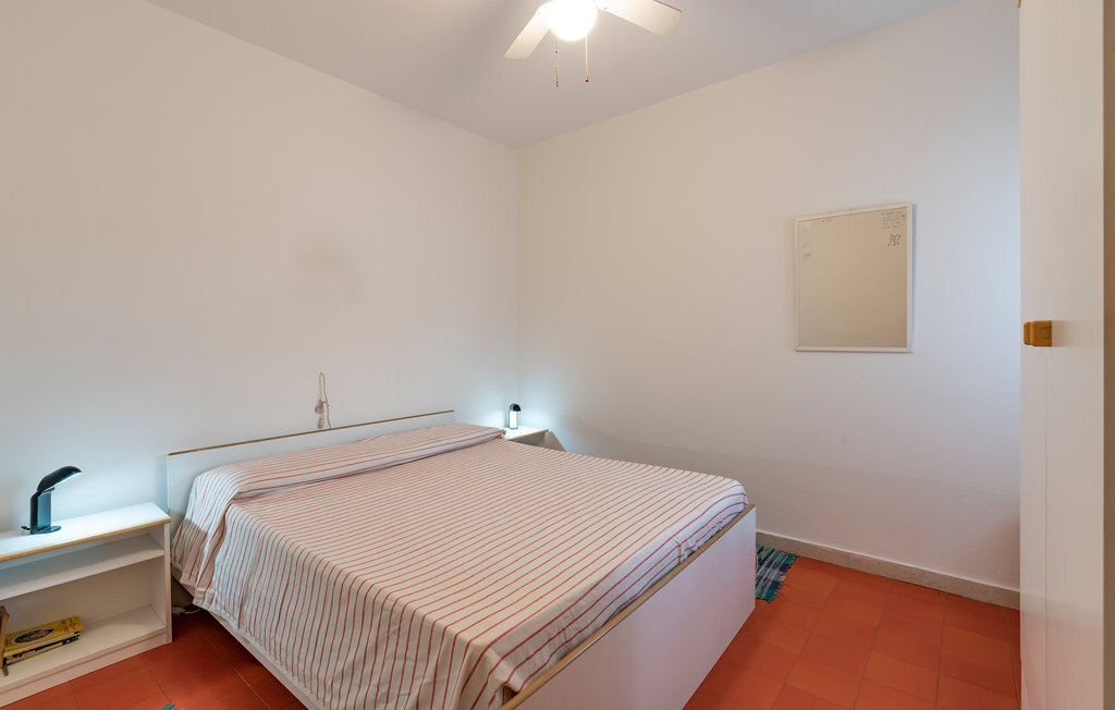 Maison mitoyenne Pigne, 200 m de la plage - Photo 3