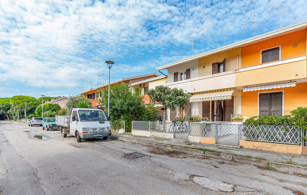 Maison mitoyenne Pigne, 200 m de la plage - Photo 5