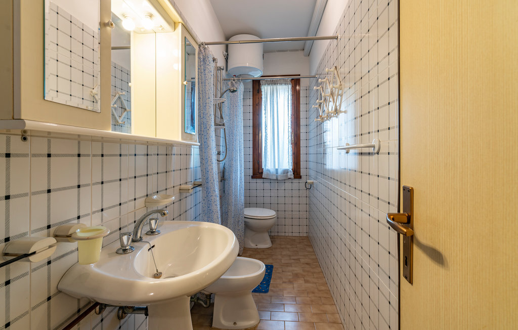 Maison mitoyenne Pigne, 200 m de la plage - Photo 10
