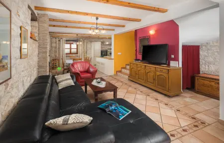 Maison 8 personnes à Basici - Photo 2