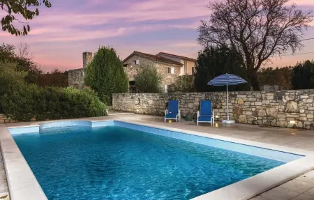 Location maison à Labin