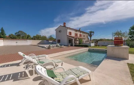 Location maison à Hrboki