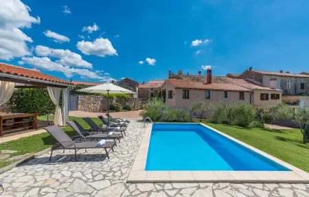 Location maison de vacances à Barban