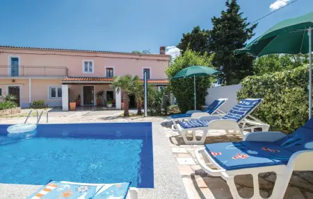 Location maison à Kuzinici