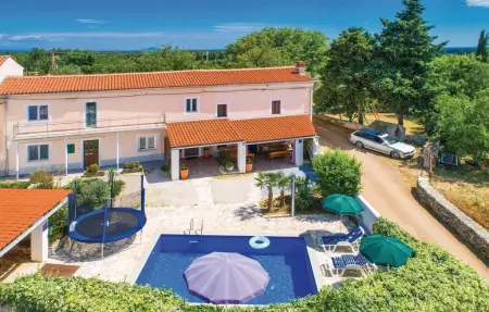 Maison 10 personnes à Kuzinici - Photo 13