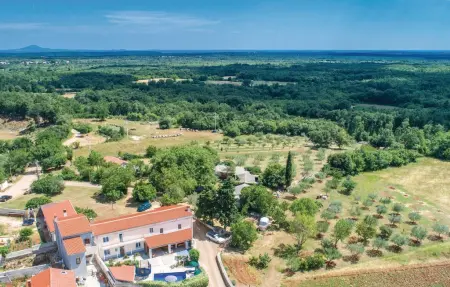 Maison 10 personnes à Kuzinici - Photo 14