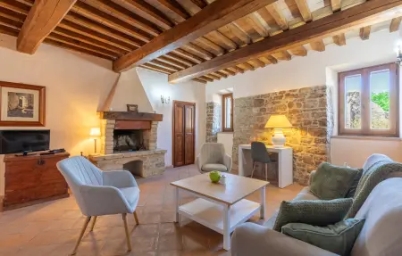 Lorenzo, appartement 6 pers. à Todi avec piscine : photo 4