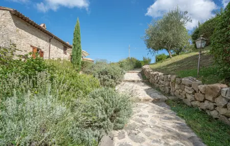 Lorenzo, appartement 6 pers. à Todi avec piscine : photo 21