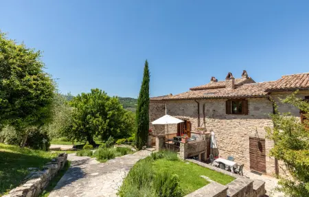 Lorenzo, appartement 6 pers. à Todi avec piscine : photo 23