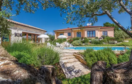 Location maison à Buje