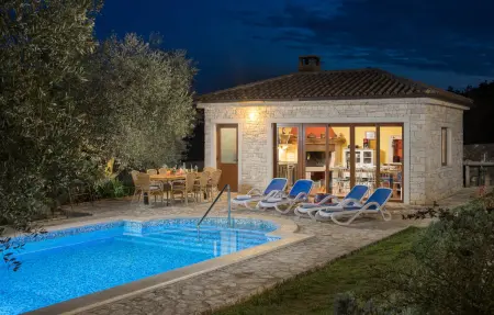 Maison 8 personnes à Buje - Photo 2