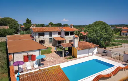 Location maison à Sisan