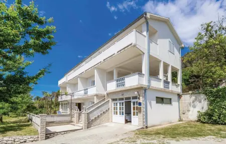 Location appartement à Kampor