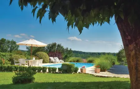 Ancienne ferme 12 personnes avec piscine d'eau salée à Suaux : photo 4