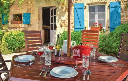 Ancienne ferme 12 personnes avec piscine d'eau salée à Suaux : photo 6