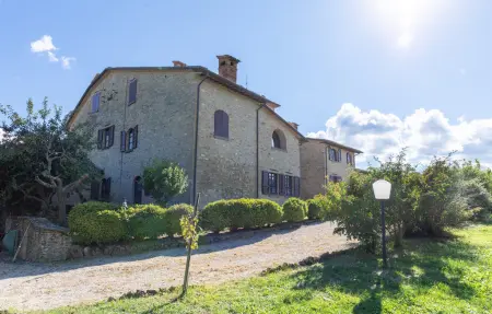 Appartement Tuja au château de Tocerano avec piscine : photo 11