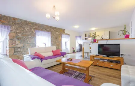 Location Maison 9 personnes à Medveja - Photo 2