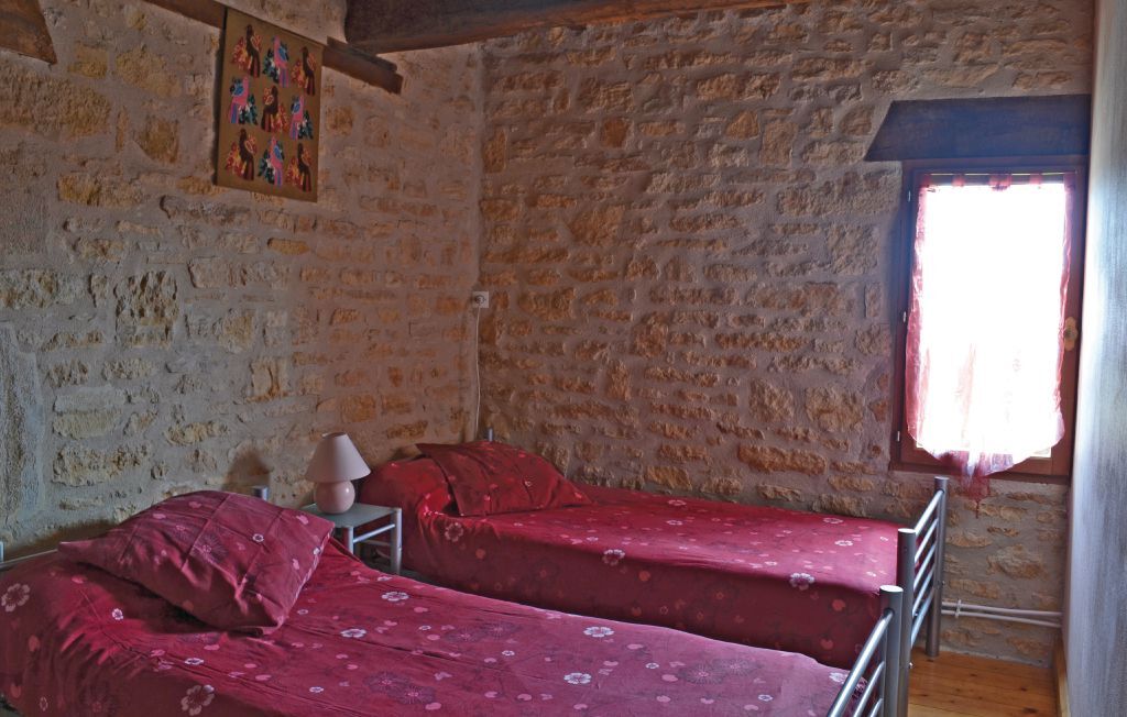 Maison de ferme restaurée 6 personnes à La-Chapelle-Saint-Jean - Photo 14
