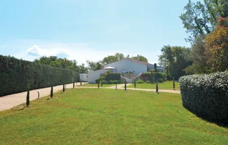 Maison 5 chambres avec piscine chauffée à Trets : photo 17