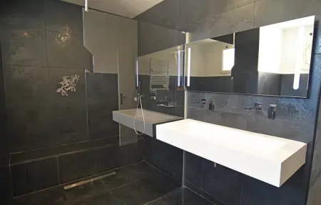 Maison 5 chambres avec piscine chauffée à Trets : photo 35