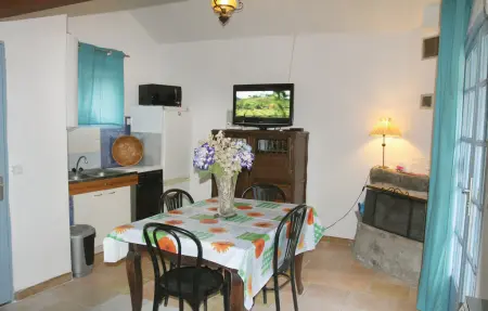 Maison 4 personnes à Mayres - Photo 1