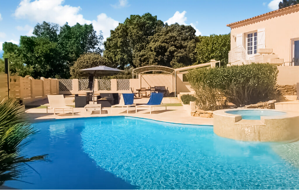 Villa 5 chambres avec piscine chauffée à Ste-Anastasie - Photo 2