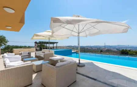 Location Maison 24 personnes à Mravince - Photo 10