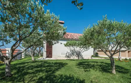 Location Maison 24 personnes à Mravince - Photo 20