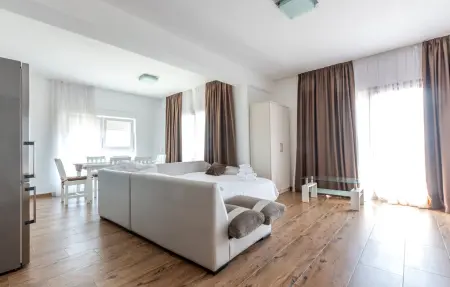 Location Maison 24 personnes à Mravince - Photo 27