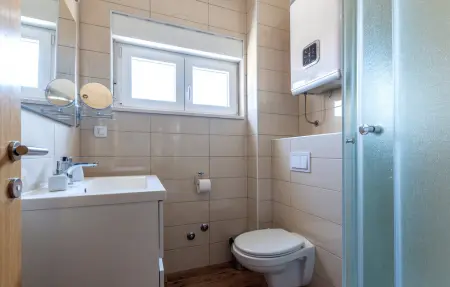 Location Maison 24 personnes à Mravince - Photo 45